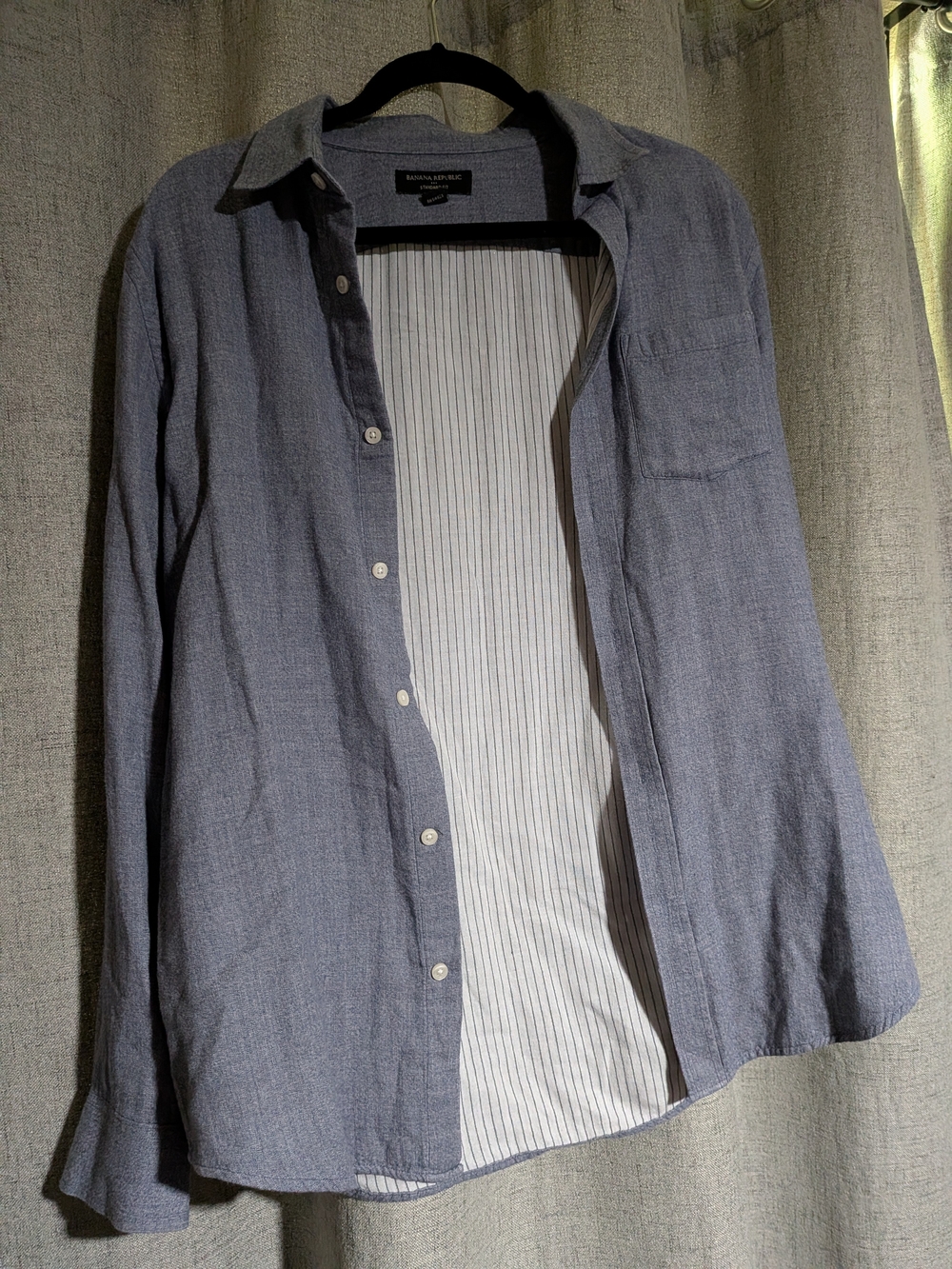 Banana Republic Light Blue Men's Button Up Shirt With Lining